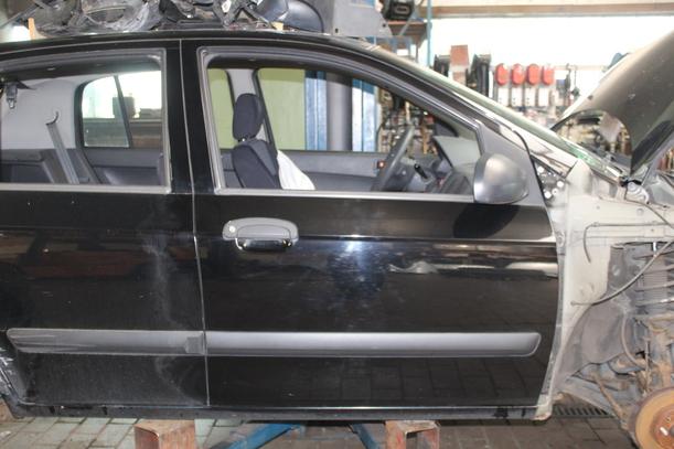 Foto: TÜR VORN RECHTS (2/3-TÜRER) eines Hyundai Getz 1.1