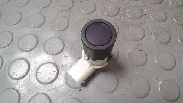 Foto: PDC SENSOR/ EINPARKSENSOR eines Citroen C4 1.4 16V