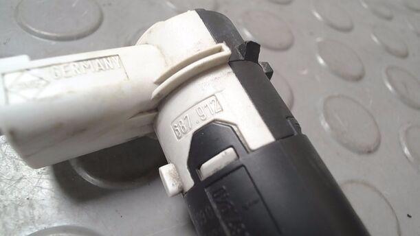 Foto: PDC SENSOR/ EINPARKSENSOR eines Citroen C4 1.4 16V