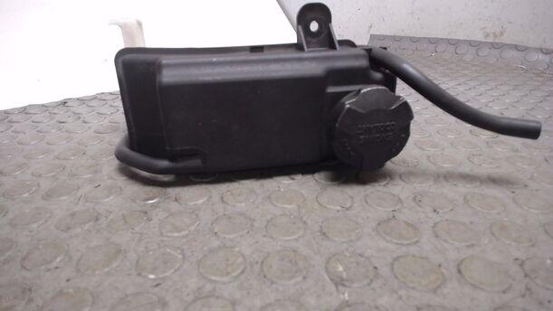 Foto: AUSGLEICHSBEHÄLTER / KÜHLMITTELBEHÄLTER eines Hyundai Getz 1.1