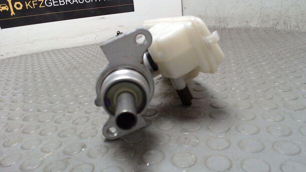 Foto: HAUPTBREMSZYLINDER eines Citroen C3 Pluriel 1.4