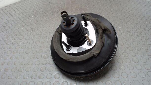 Foto: BREMSKRAFTVERSTÄRKER eines Citroen C3 Pluriel 1.4