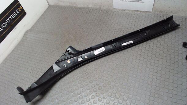 Foto: BLENDE / ABDECKUNG A SÄULE LINKS eines Renault Scenic dCi 130 FAP I-WAY +