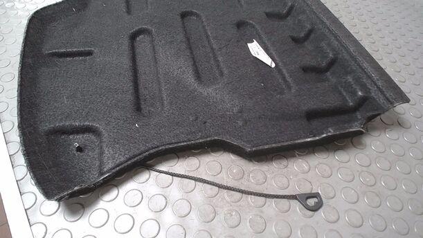 Foto: HUTABLAGE (4/5-Türer) eines Citroen C4 1.4 16V I-WAY +