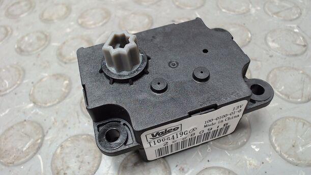 Foto: STELLMOTOR UMLUFTKLAPPE eines Renault Scenic dCi 130 FAP I-WAY +