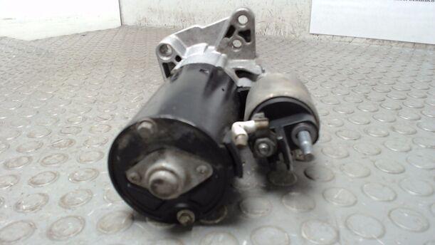 Foto: ANLASSER / STARTER  BOSCH eines Renault Scenic dCi 130 FAP I-WAY +