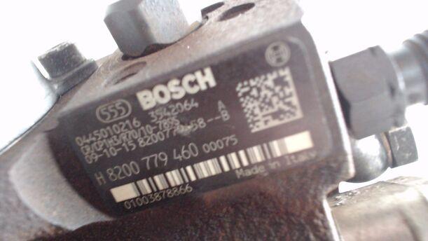 Foto: DIESELHOCHDRUCKPUMPE eines Renault Scenic dCi 130 FAP I-WAY +