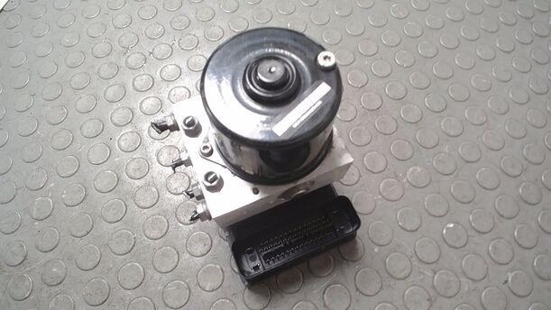 Foto: HAUPTBREMSAGGREGAT ABS eines VW Eos 2.0 FSI