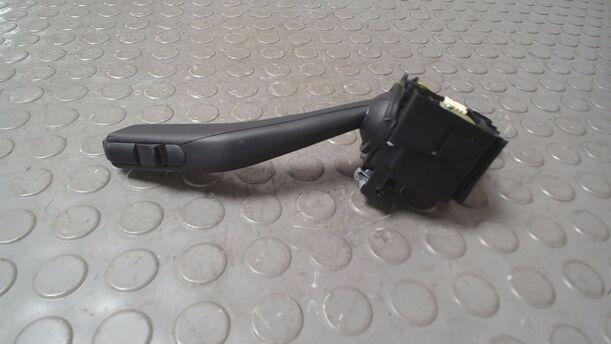Foto: BLINKSCHALTER/ KOMBISCHALTER eines VW Eos 2.0 FSI