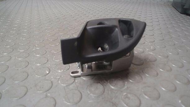 Foto: ADAPTER VERDECKVERSCHLUSS LINKS eines VW Eos 2.0 FSI