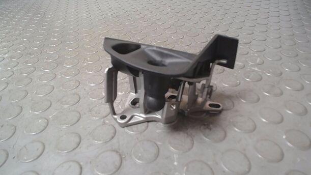 Foto: ADAPTER VERDECKVERSCHLUSS LINKS eines VW Eos 2.0 FSI