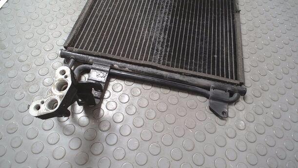 Foto: KONDENSATOR KLIMAANLAGE ( EOS ) eines VW Eos 2.0 FSI