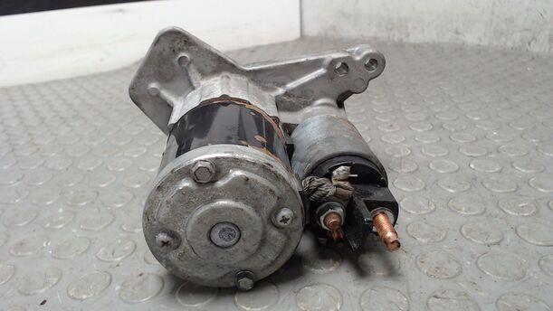 Foto: ANLASSER / STARTER eines Dacia Logan MCV TCe 90 S&S