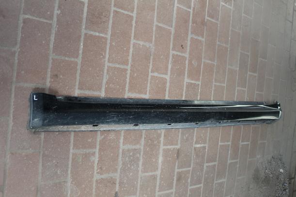 Foto: SCHWELLERBLENDE LINKS eines Mercedes-Benz A 150