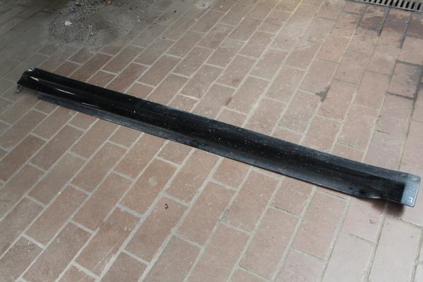 Foto: SCHWELLERBLENDE LINKS eines Mercedes-Benz A 150