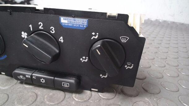 Foto: HEIZUNGSBETÄTIGUNG ( DELPHI ) eines Opel Astra 2.0 DTI