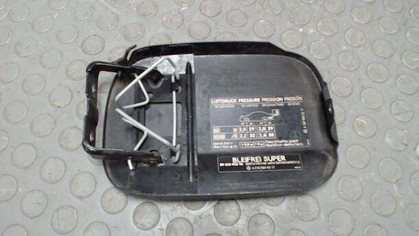 Foto: TANKKLAPPE / TANKDECKEL eines Mercedes-Benz A 150
