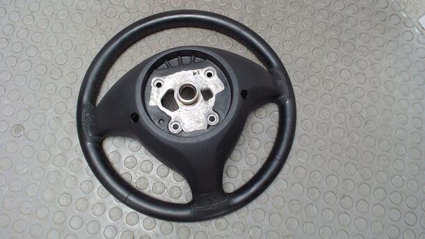 Foto: LEDERLENKRAD eines Mercedes-Benz A 150