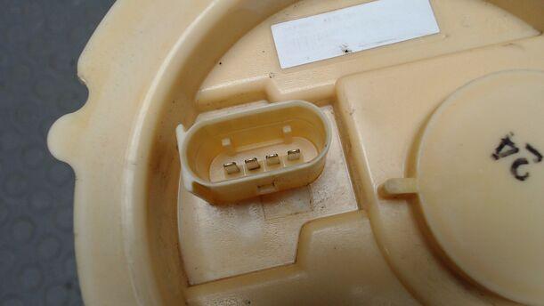 Foto: KRAFTSTOFFPUMPE eines Mercedes-Benz A 150