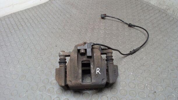 Foto: BREMSSATTEL VORN RECHTS eines Mercedes-Benz A 150