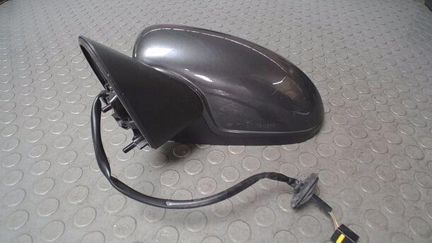 Foto: AUSSENSPIEGEL ELEKTRISCH VERSTELLBAR ( OHNE SPIEGELGLAS ) eines Opel Corsa 1.2 16V (ecoFLEX) Easytronic