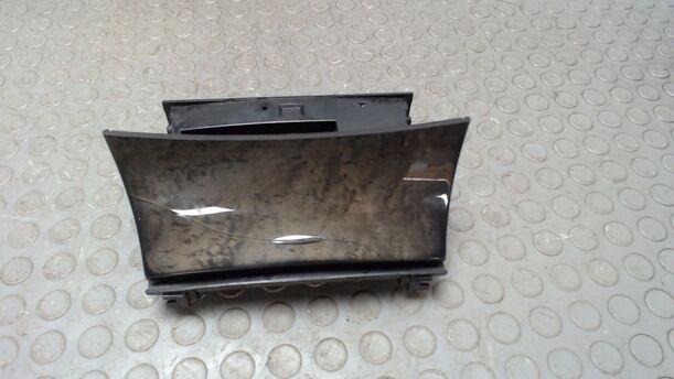 Foto: ASCHENBECKER / 12 V STECKER eines Mercedes-Benz E 320 CDI 4Matic Automatik