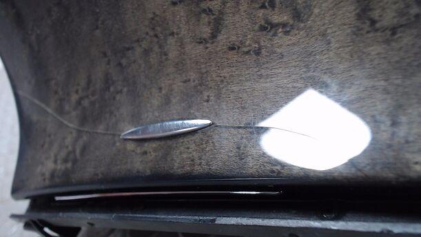 Foto: ASCHENBECKER / 12 V STECKER eines Mercedes-Benz E 320 CDI 4Matic Automatik