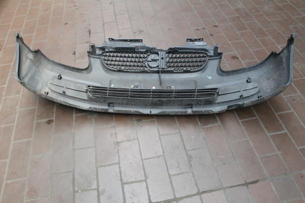 Foto: STOSSFÄNGER/ STOßSTANGE VORN ( UNLACKIERT ) eines Opel Agila 1.0 12 V