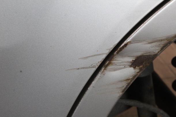 Foto: TÜR HINTEN LINKS eines Opel Agila 1.0 12 V