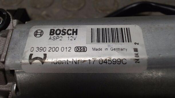 Foto: SCHIEBEDACHMOTOR eines Mercedes-Benz E 320 CDI 4Matic Automatik