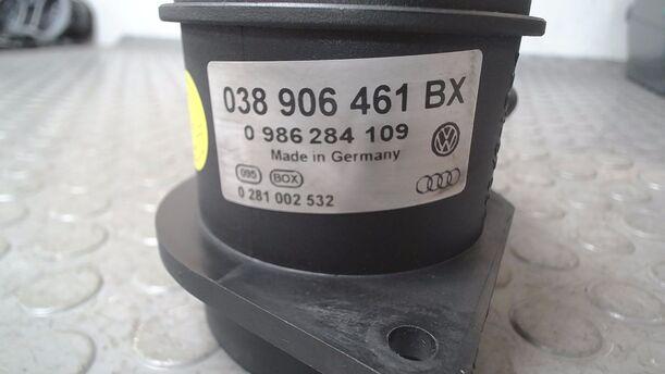 Foto: LUFTMASSENMESSER BOSCH eines Seat Ibiza 1.4 TDI