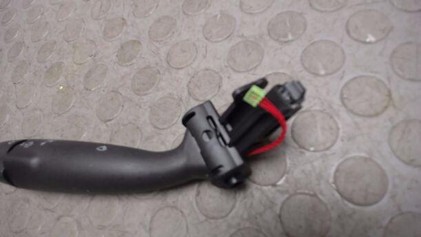 Foto: WISCHERSCHALTER eines Citroen C3 Picasso HDi 90 FAP GL