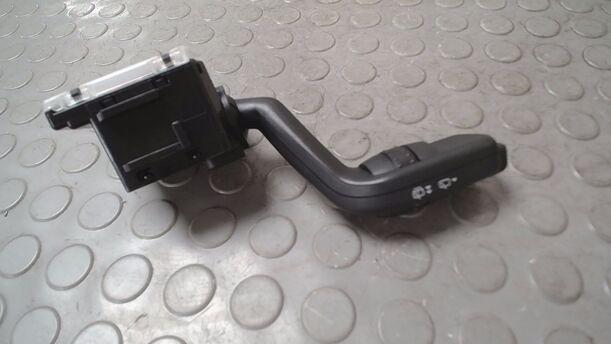 Foto: SCHEIBENWISCHERSCHALTER eines Ford Focus C-MAX 1.6 GL