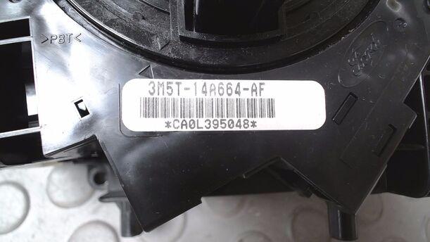 Foto: WICKELFEDER/ SCHLEIFRING eines Ford Focus C-MAX 1.6 GL