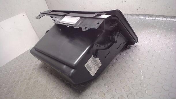 Foto: lHANDSCHUHFACH eines Citroen C3 Picasso HDi 90 FAP GL