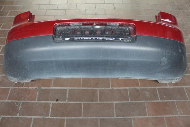 Foto: STOSSFÄNGER/ STOßSTANGE HINTEN ( LIMOUSINE ) eines VW Golf 1.6 FSI GL