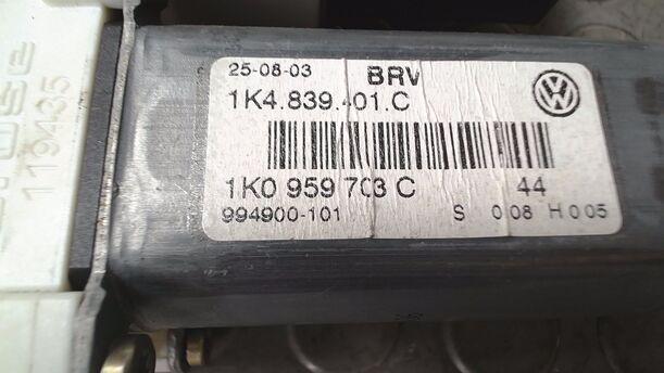 Foto: FENSTERHEBERMOTOR HINTEN LINKS eines VW Golf 1.6 FSI GL