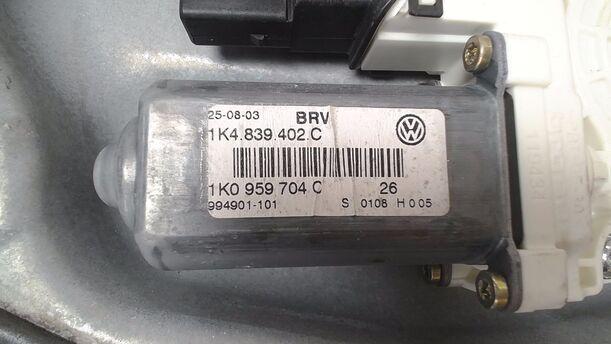 Foto: FENSTERHEBER ELEKTRISCH HINTEN RECHTS eines VW Golf 1.6 FSI GL