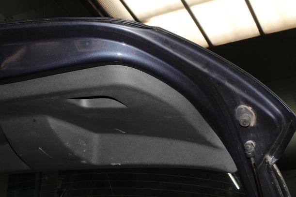 Foto: HECKKLAPPE /HECKDECKEL (2/3-Türer) eines Opel Corsa 1.0 12V GL