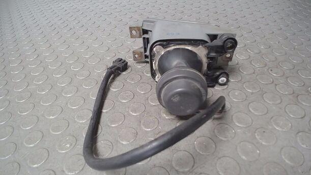 Foto: NEBELSCHEINWERFER RECHTS ( BIS 1993 ) eines VW Passat Variant 1.8 GL