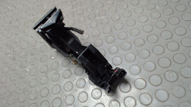 Foto: HEIZUNGSBETÄTIGUNG / HEIZUNGSREGLER eines Ford Sierra GL