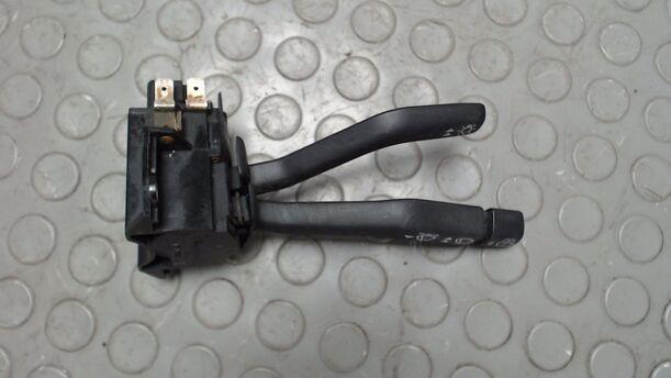 Foto: SCHEIBENWISCHERSCHALTER / LICHTSCHALTER eines Ford Sierra GL