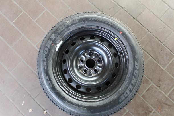 Foto: RESERVERAD 6x15 ET39 eines Toyota Avensis 1.6 Combi GL