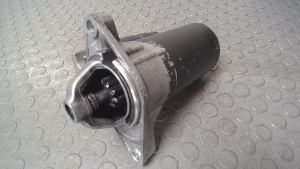 Foto: ANLASSER / STARTER BOSCH eines Toyota Avensis 1.6 Combi GL