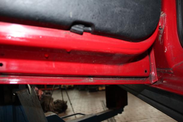Foto: TÜR HINTEN LINKS ( VARIANT / BIS 1993 ) eines VW Passat Variant 1.8 GL