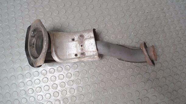 Foto: AUSPUFFROHR VORN ( RP ) eines VW Passat Variant 1.8 GL