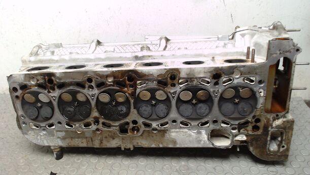 Foto: ZYLINDERKOPF ( 206S4 ) eines BMW 520i GL