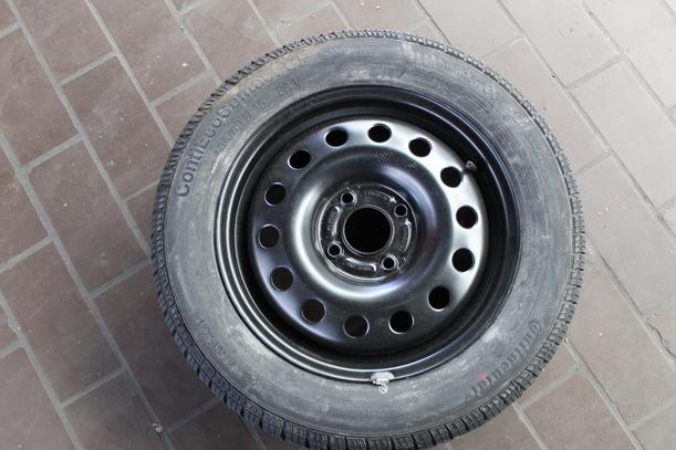 Foto: ERSATZRAD / NOTRAD ( 15 ZOLL / ET 52,5 ) eines Ford Focus GL