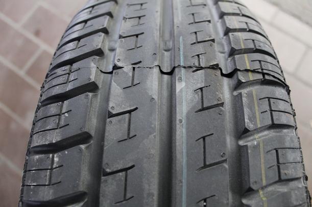 Foto: ERSATZRAD / NOTRAD ( 15 ZOLL / ET 52,5 ) eines Ford Focus GL