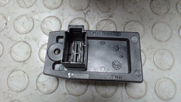 Foto: HEIZUNGSGEBLÄSE eines Ford Focus GL